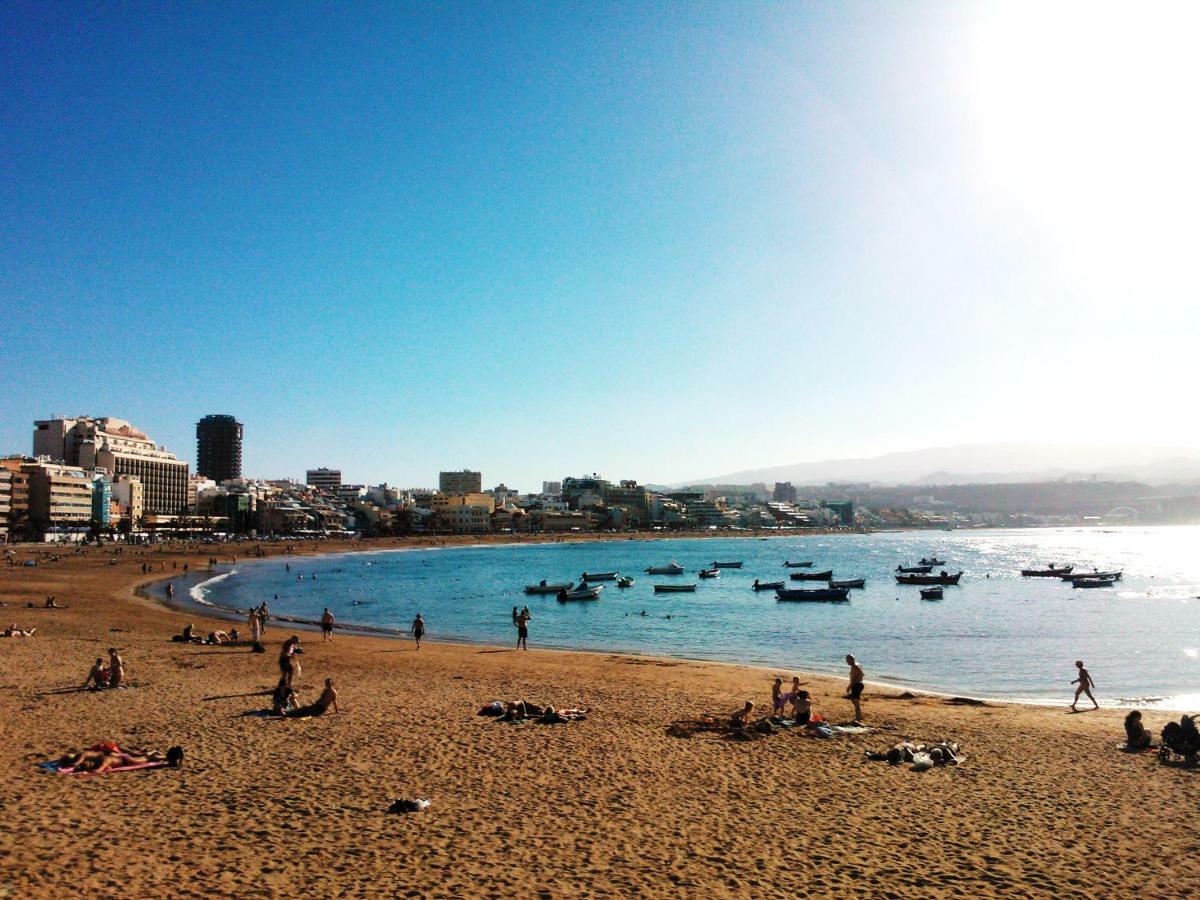 Black & White Las Canteras Las Palmas Exterior photo